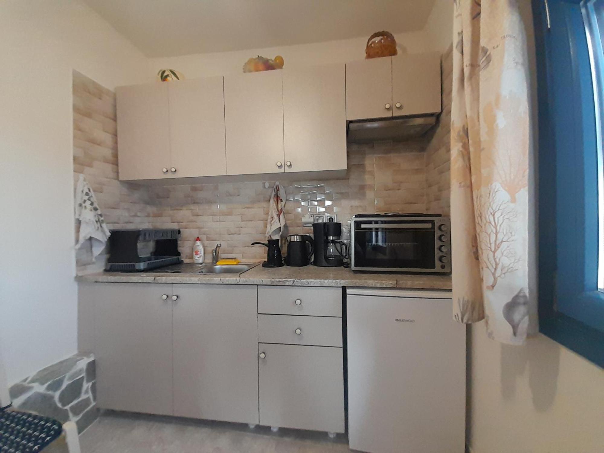 Studios Rena فورني إيكارياس المظهر الخارجي الصورة